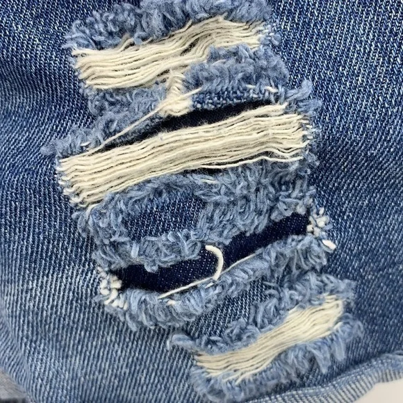 Roxy Jean Short Distressed Sz 26 - Picture 3 of 7
